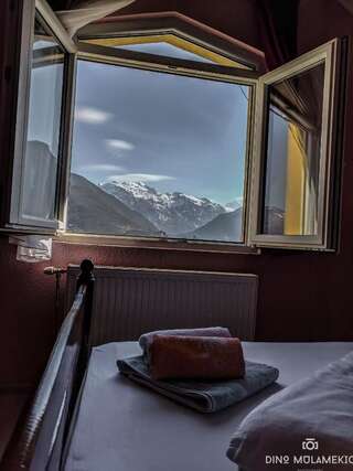 Отель Hotel Rosi Gusinje Семейный номер Делюкс-1