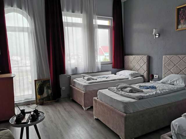 Отель Hotel Rosi Gusinje-15
