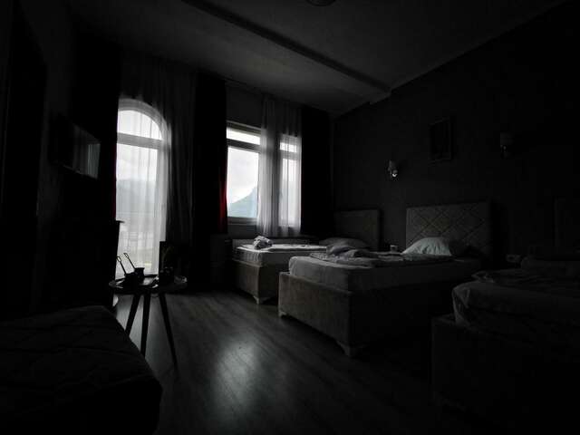 Отель Hotel Rosi Gusinje-33