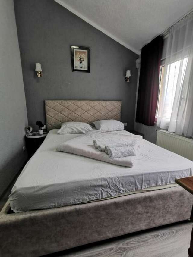 Отель Hotel Rosi Gusinje-48