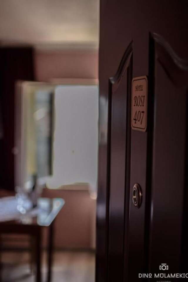 Отель Hotel Rosi Gusinje-60